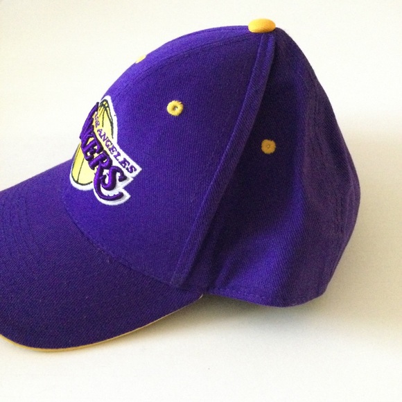 FAN FAVORITES LOS ANGELES LAKERS BASEBALL CAP PURPLE AND GOLD OS NWOT - Picture 2 of 12